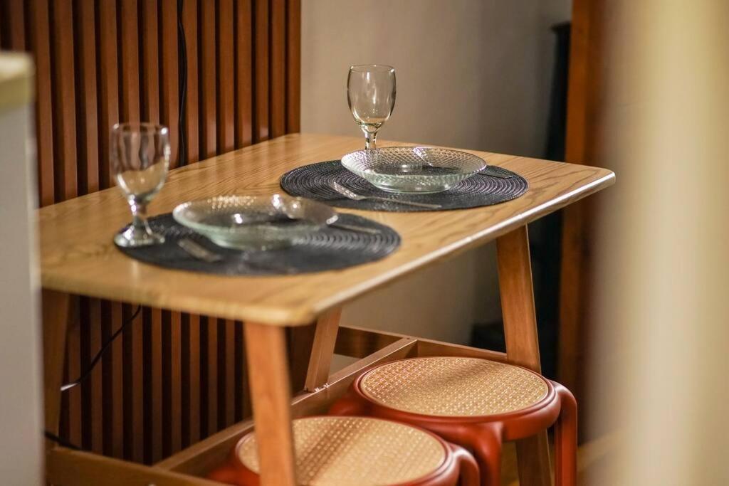 Cozy Loftbed Wi-Fi & Netflix Along Ligao Natl Road Unit 309 Apartment Ngoại thất bức ảnh