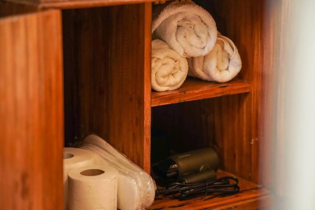 Cozy Loftbed Wi-Fi & Netflix Along Ligao Natl Road Unit 309 Apartment Ngoại thất bức ảnh